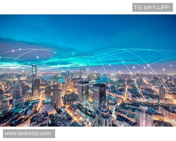 房地产开发新趋势：智慧城市建设与绿色生态融合发展路径探讨