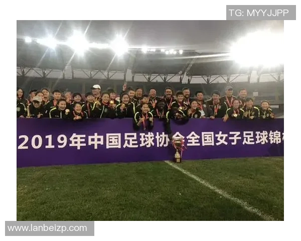 西安足球队的拼搏之路与大满贯梦想的追逐历程