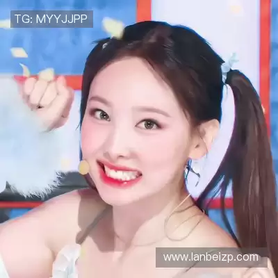 邹朵千